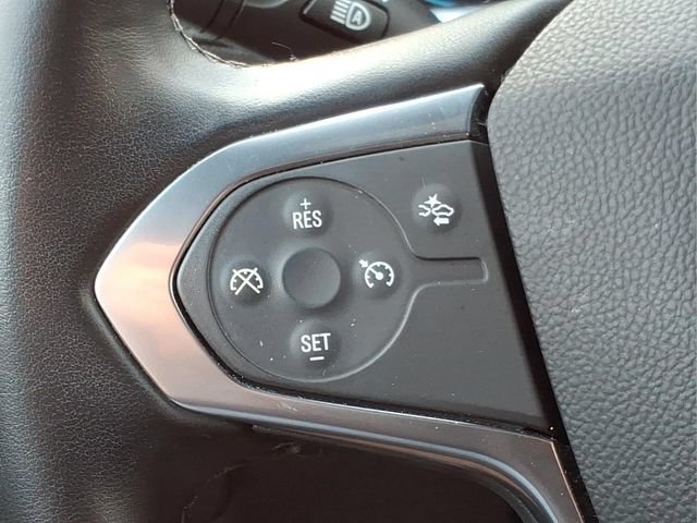 Used 2023 Chevrolet Traverse LT FWD image 27