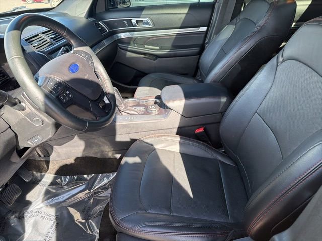Used 2017 Ford Explorer Sport w/ Equipment Group 401A image 17