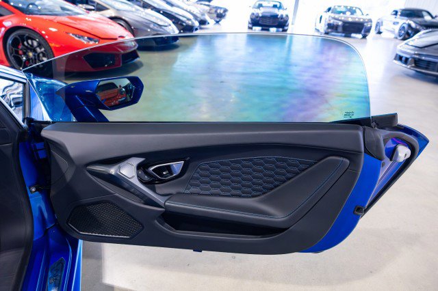 Used 2019 Lamborghini Huracan LP 580-2 image 27