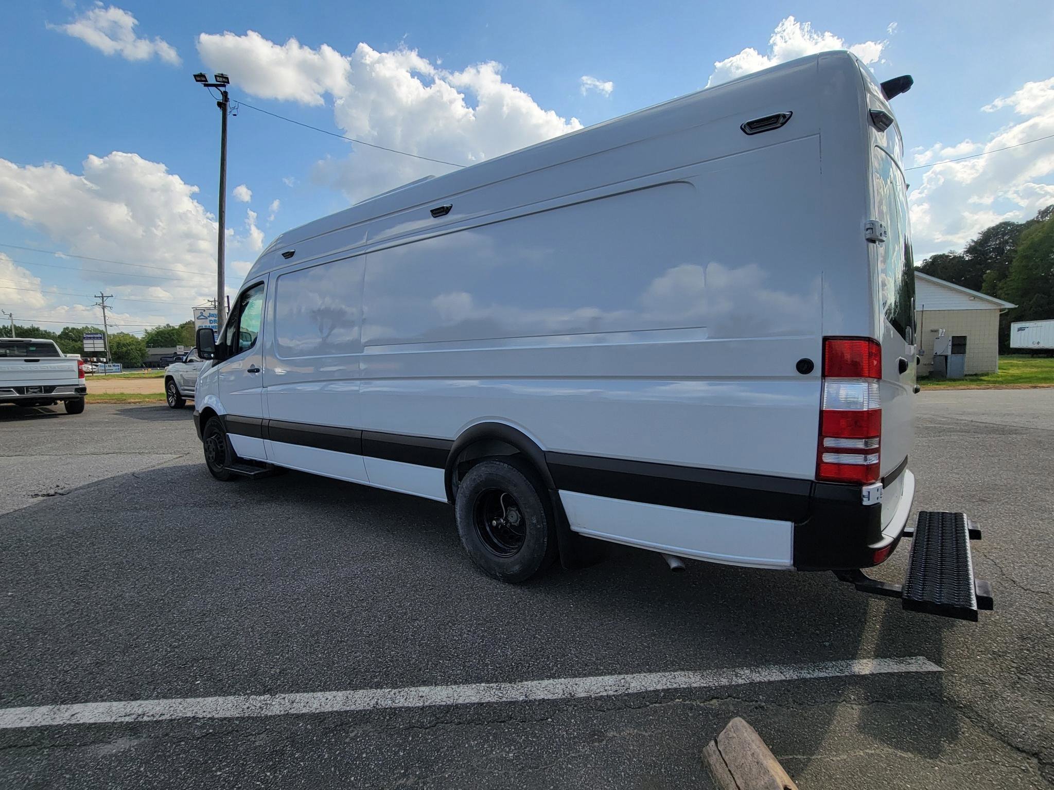 Used 2015 Mercedes-Benz Sprinter 3500 w/ Cargo Protection Package image 44