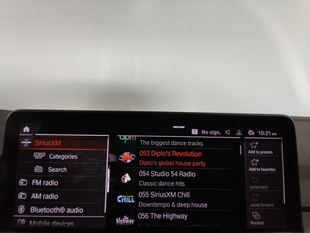 Used 2023 BMW X4 xDrive30i image 25