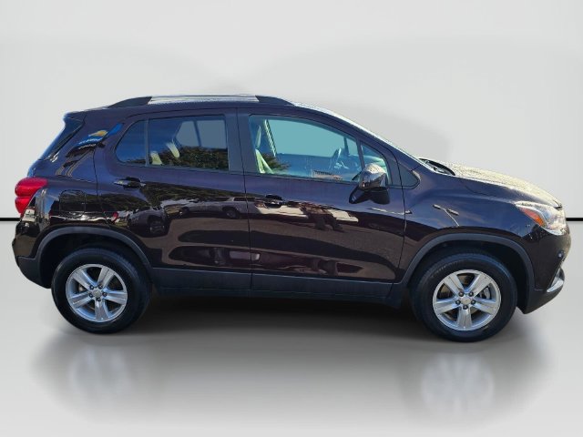 Used 2022 Chevrolet Trax LT AWD/4WD image 6