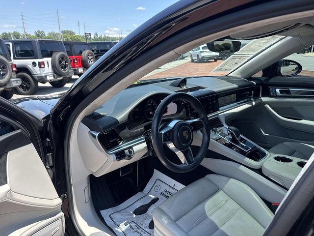 Used 2017 Porsche Panamera Turbo AWD/4WD image 11