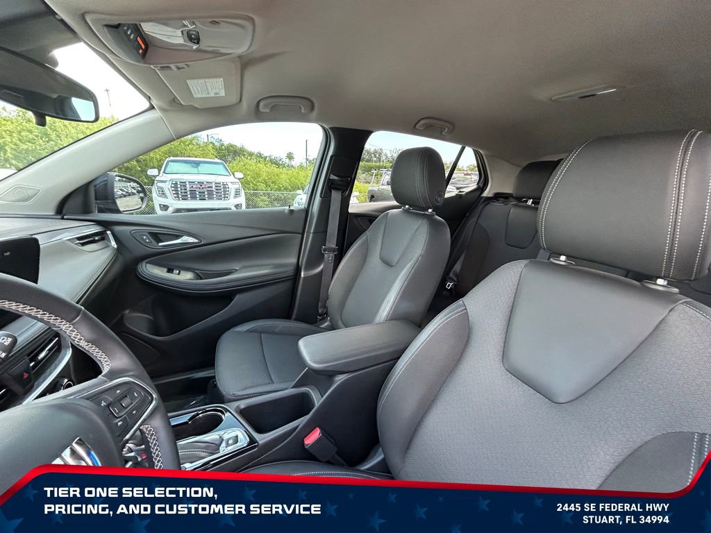 Used 2024 Buick Encore GX Preferred w/ Comfort Package AWD/4WD image 14