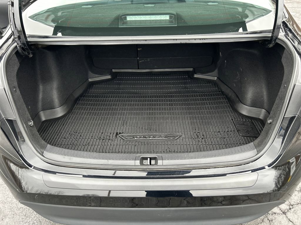 Used 2024 Toyota Corolla LE image 27
