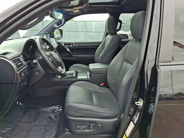Used 2022 Lexus GX 460 w/ Black Line Special Edition AWD/4WD image 13