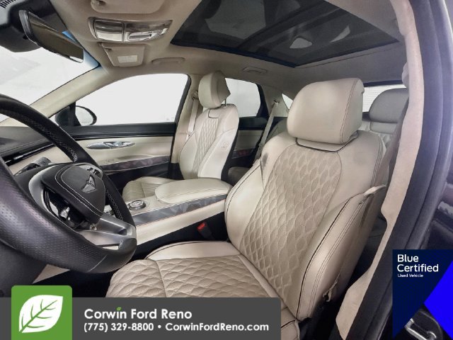 Used 2022 Genesis GV70 3.5T Sport w/ Sport Advanced Package AWD/4WD image 26