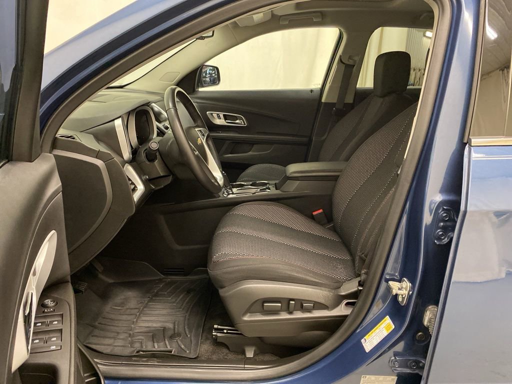 Used 2016 Chevrolet Equinox LT w/ Convenience Package image 14