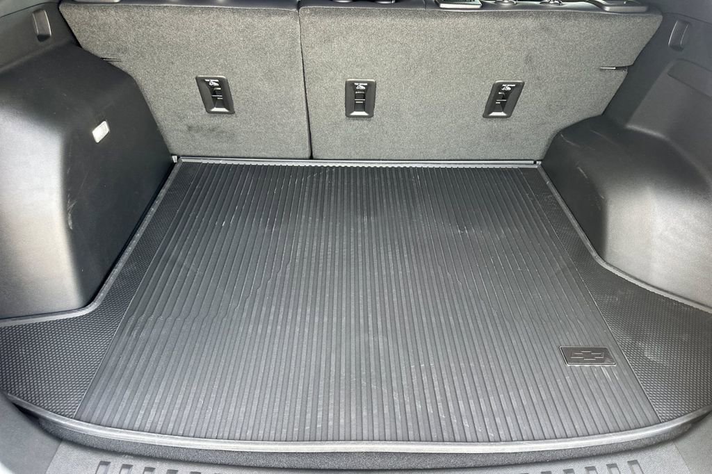 New 2026 Chevrolet Equinox RS w/ Convenience Package III FWD image 16