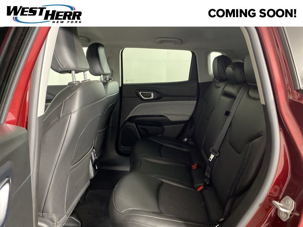 Used 2022 Jeep Compass Latitude w/ Convenience Group AWD/4WD image 16