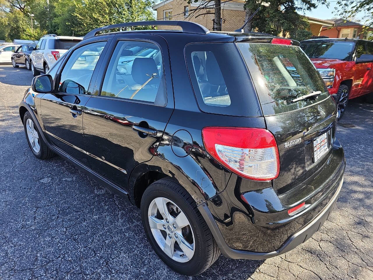 Used 2011 Suzuki SX4 Premium image 17