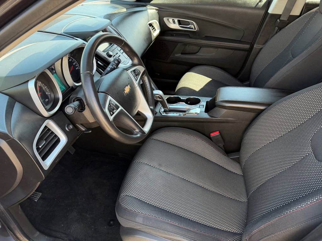 Used 2015 Chevrolet Equinox LT w/ Driver Convenience Package image 10