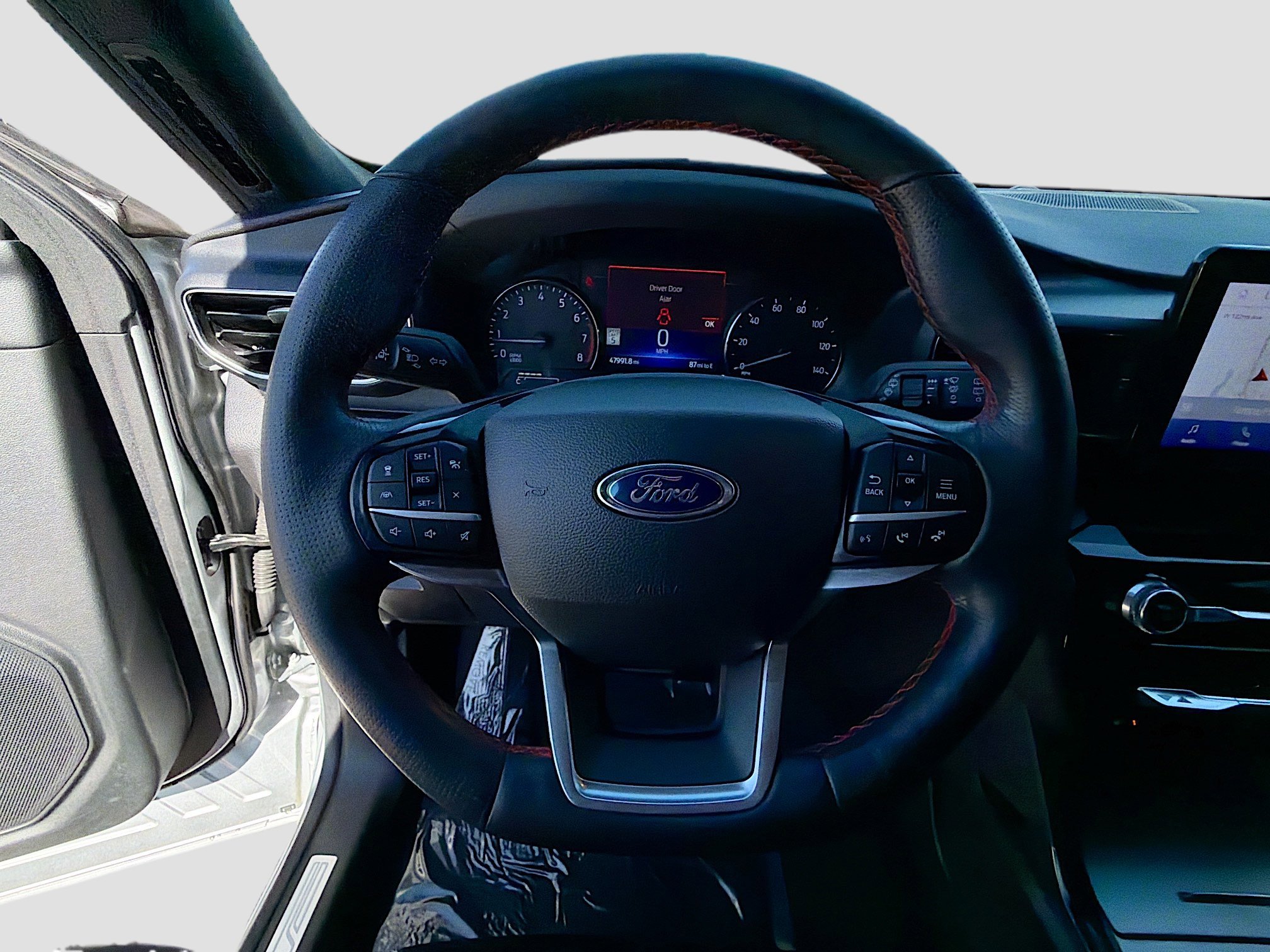 Used 2022 Ford Explorer ST-Line w/ Class IV Trailer Tow Package image 38