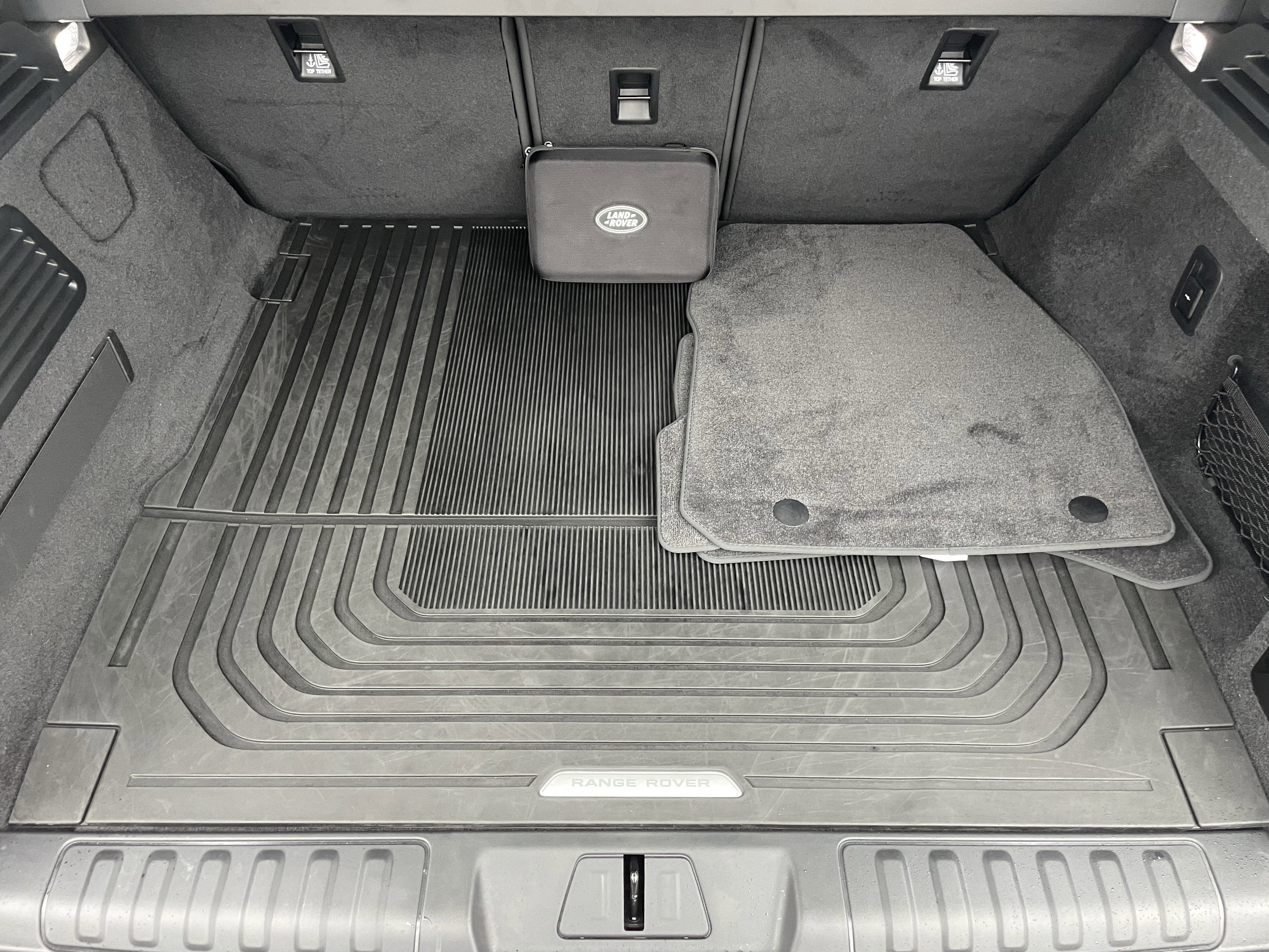Used 2024 Land Rover Range Rover Sport Dynamic SE image 34