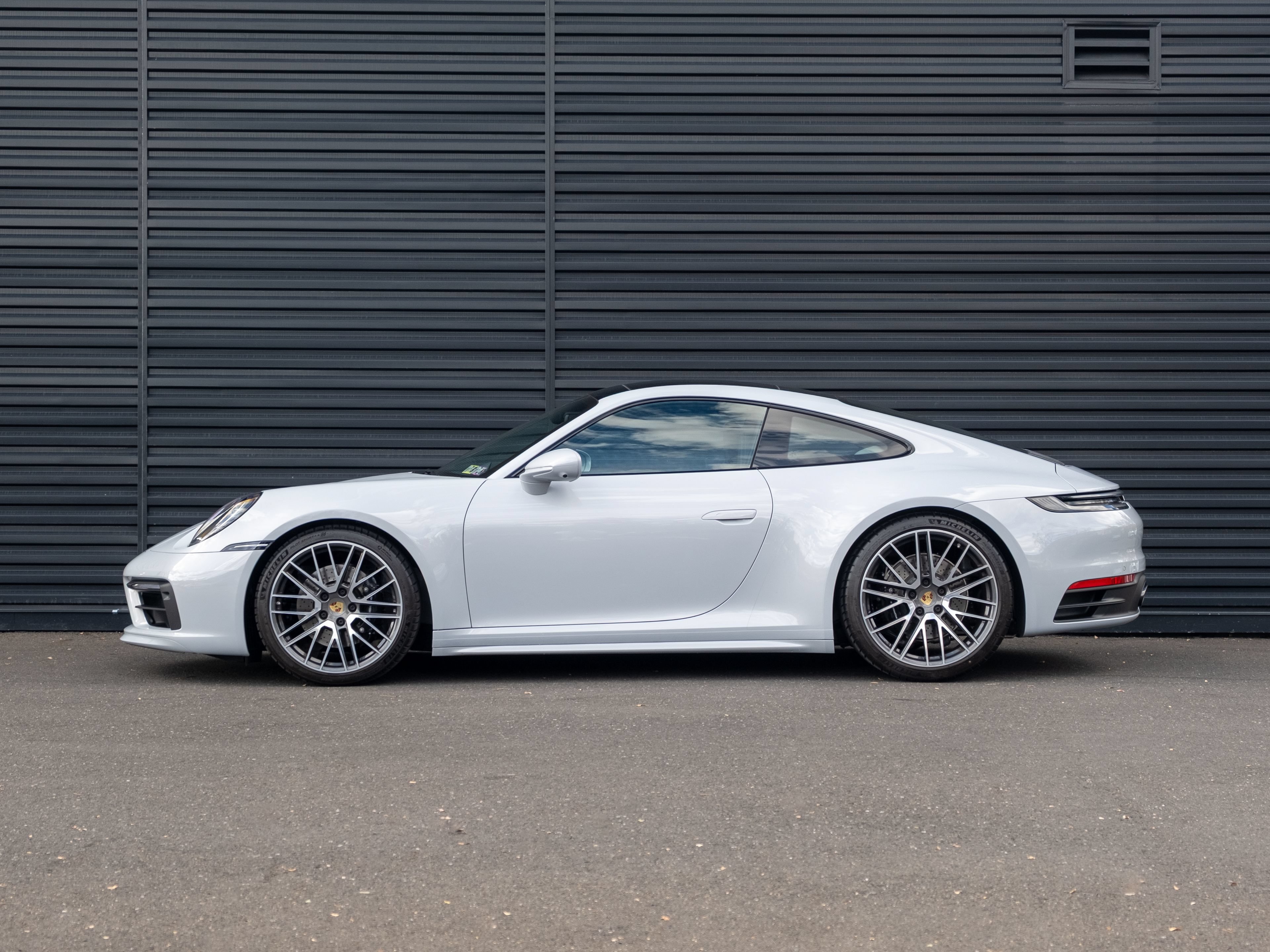 Certified 2024 Porsche 911 Carrera S RWD image 2