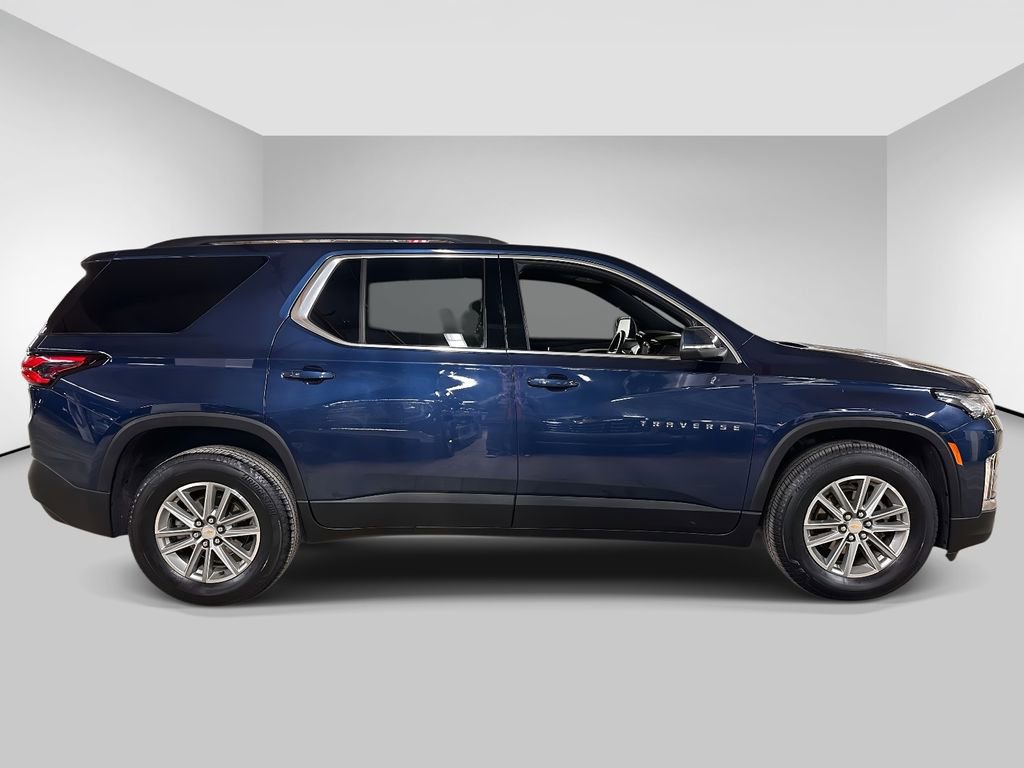 Used 2023 Chevrolet Traverse LT image 6