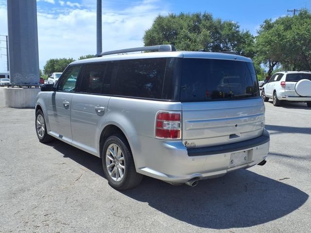 Used 2018 Ford Flex SE FWD image 5