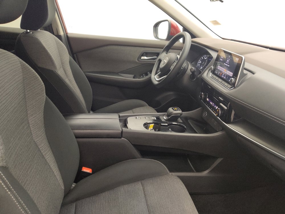 Used 2022 Nissan Rogue SV image 21