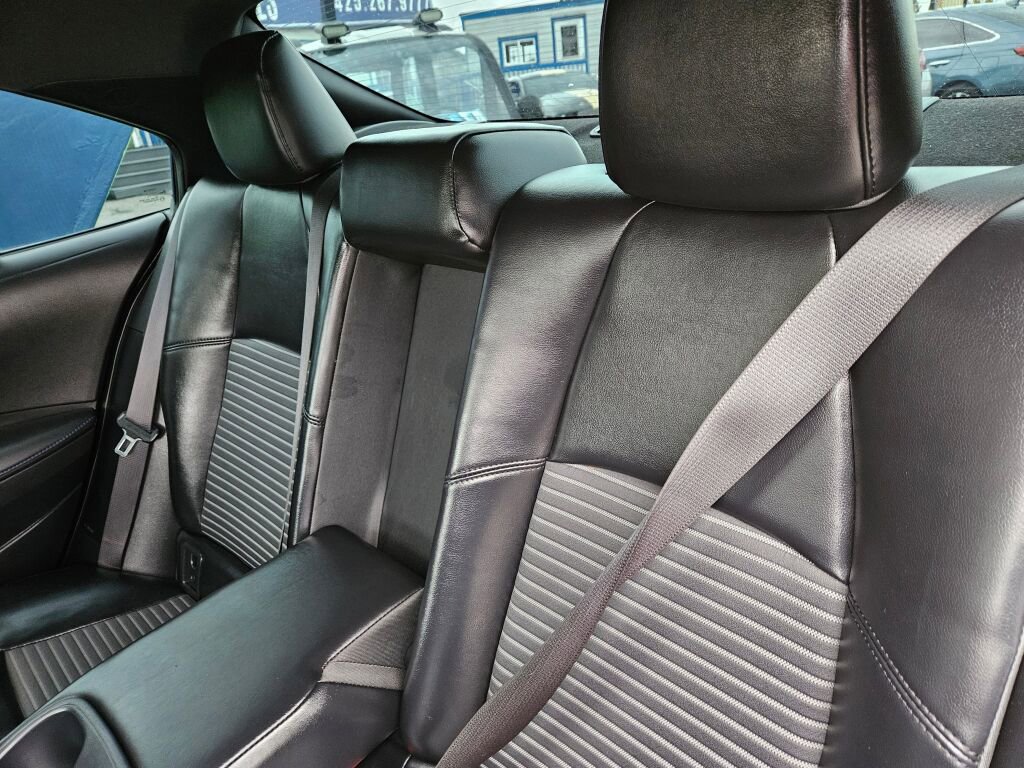 Used 2021 Toyota Corolla XSE w/ Carpet Mat Package (TMS) image 9