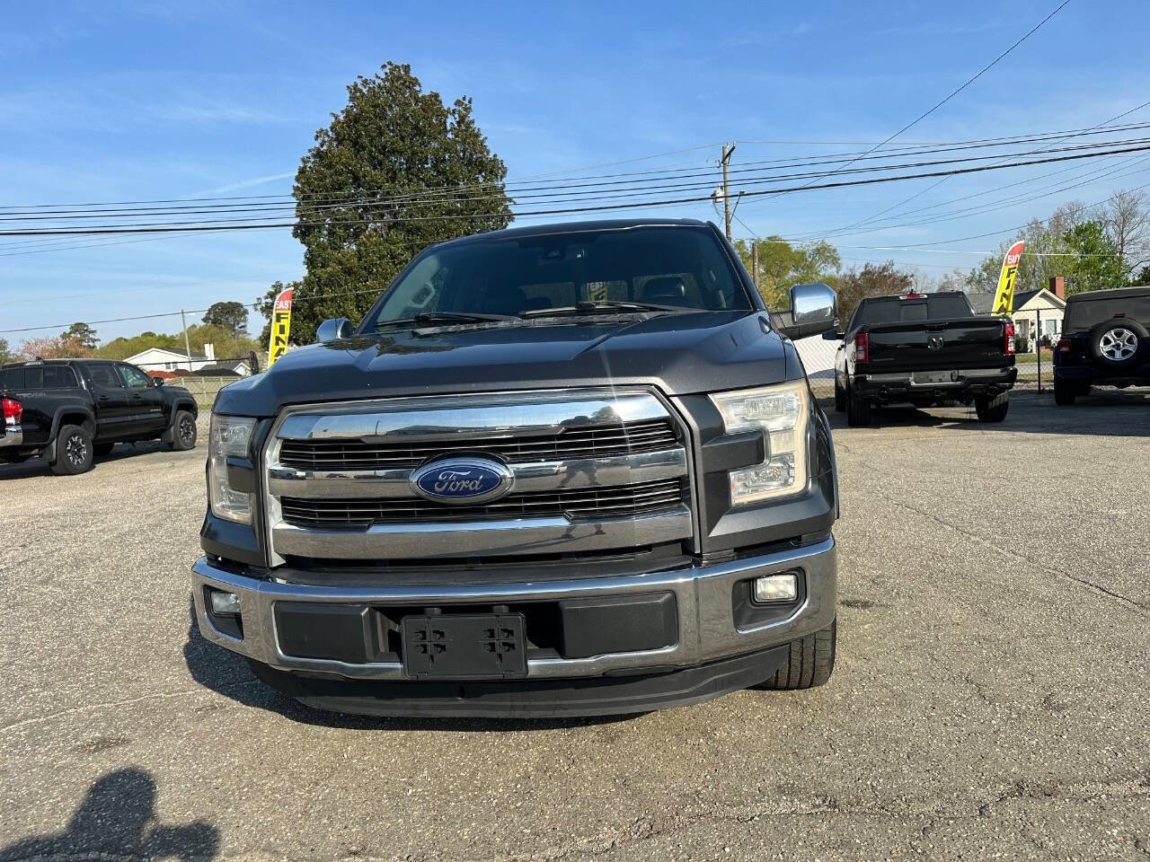 Used 2016 Ford F150 Lariat w/ Equipment Group 502A Luxury RWD image 11