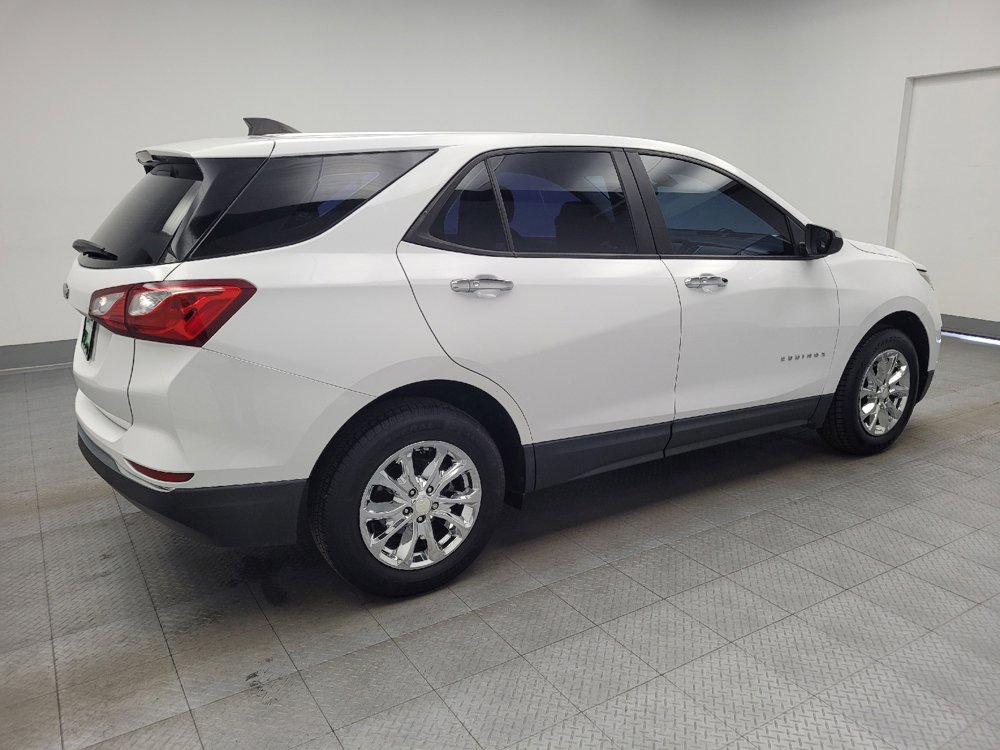 Used 2018 Chevrolet Equinox LS image 10