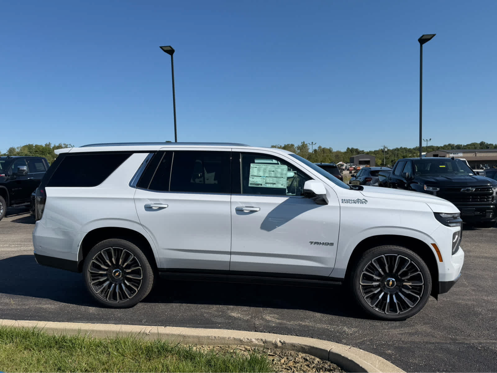 New 2026 Chevrolet Tahoe High Country AWD/4WD image 7