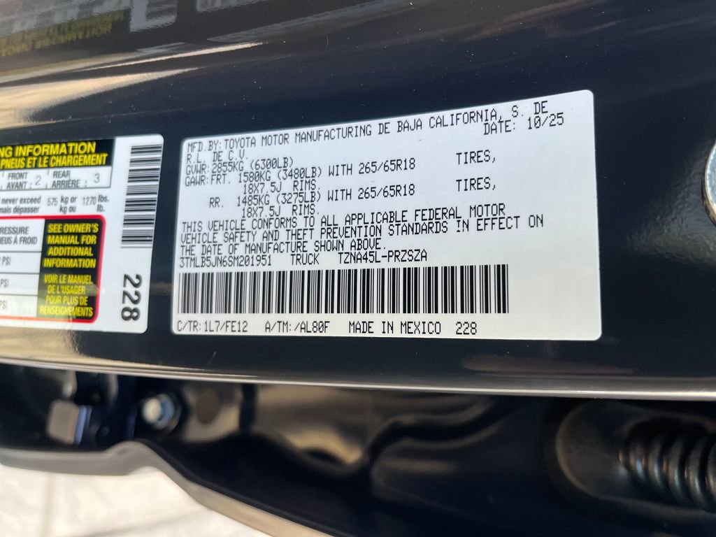 New 2025 Toyota Tacoma TRD Sport image 28