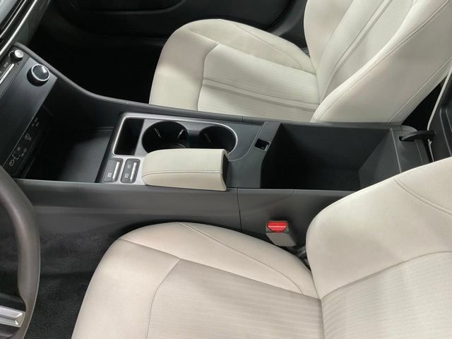 Used 2025 Hyundai Sonata SEL FWD image 22