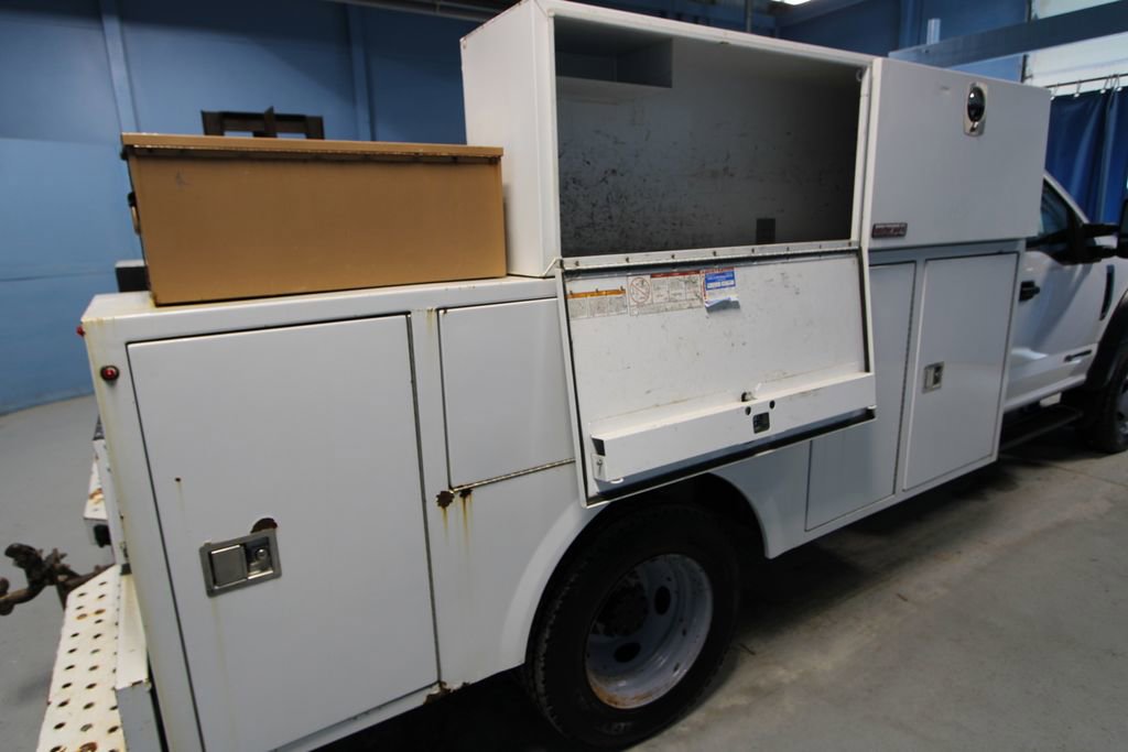 Used 2019 Ford F550 4x4 Regular Cab Super Duty image 31
