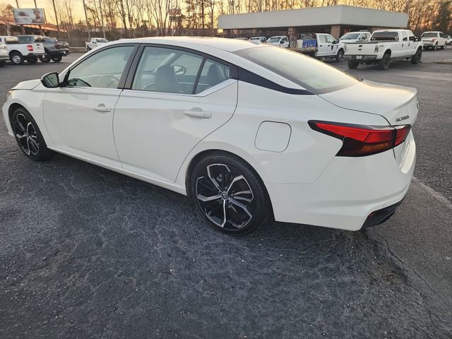 Used 2024 Nissan Altima 2.5 SR image 3