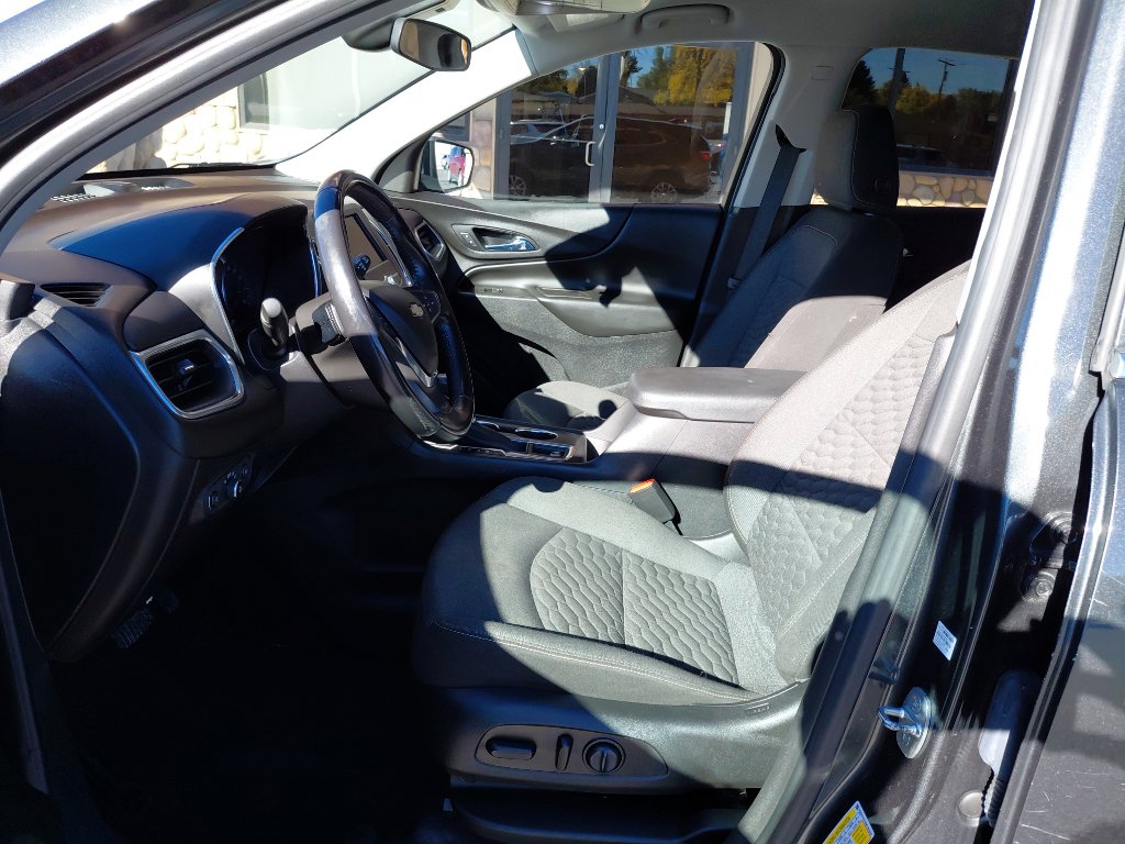 Used 2021 Chevrolet Equinox LT AWD/4WD image 16