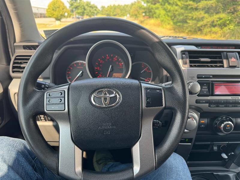 Used 2012 Toyota 4Runner SR5 image 23