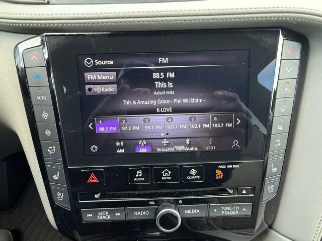 Used 2023 INFINITI QX50 Sensory w/ Accent Package FWD image 32