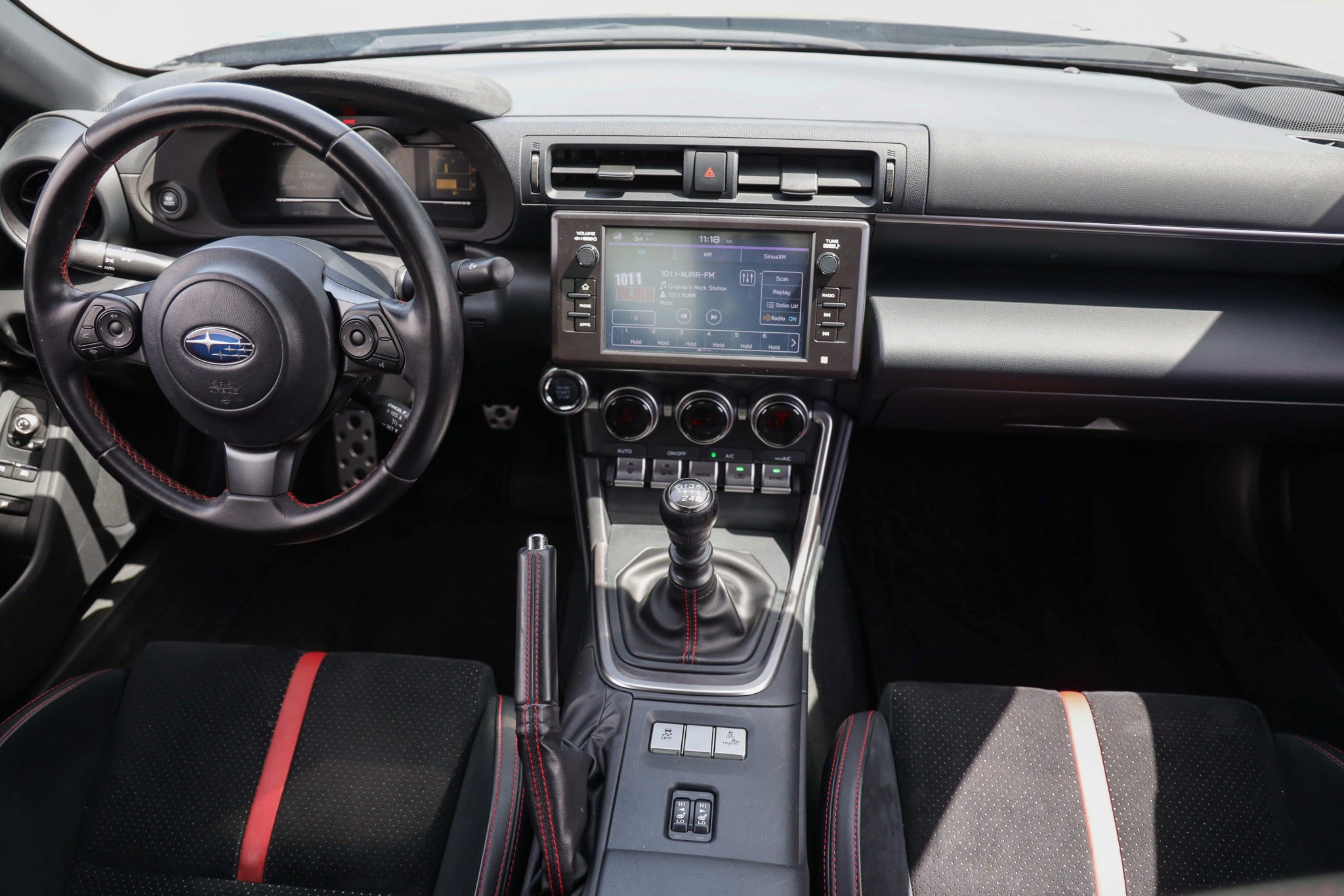 Used 2022 Subaru BRZ Limited RWD image 2