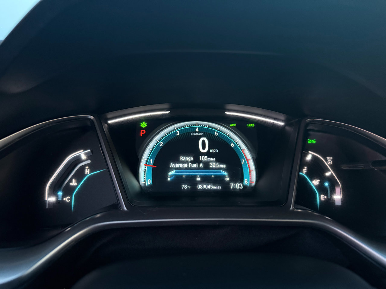 Used 2017 Honda Civic Touring image 14