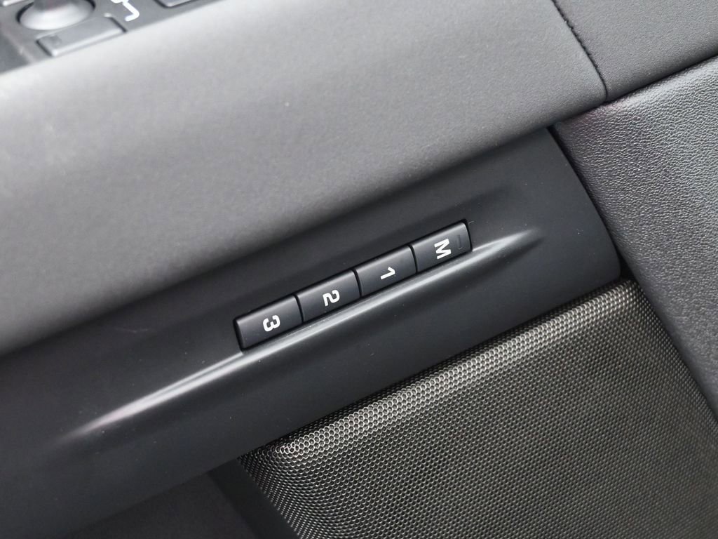 Used 2024 Land Rover Range Rover Evoque S image 20