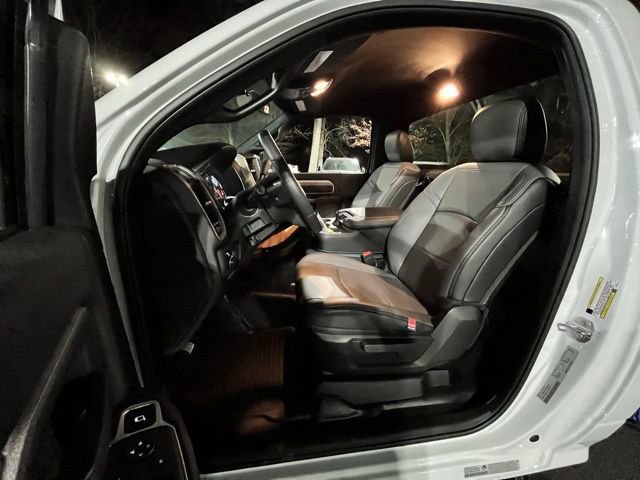 New 2024 RAM 3500 Tradesman image 18