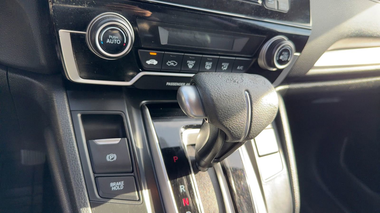 Used 2017 Honda CR-V LX image 27