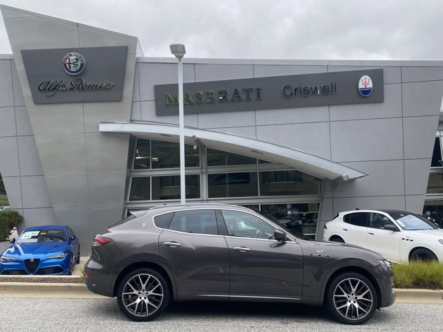 Used 2022 Maserati Levante GT image 4