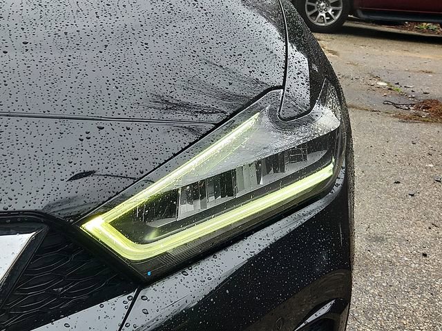 Used 2022 Nissan Maxima Platinum w/ Sport Mat Group FWD image 9