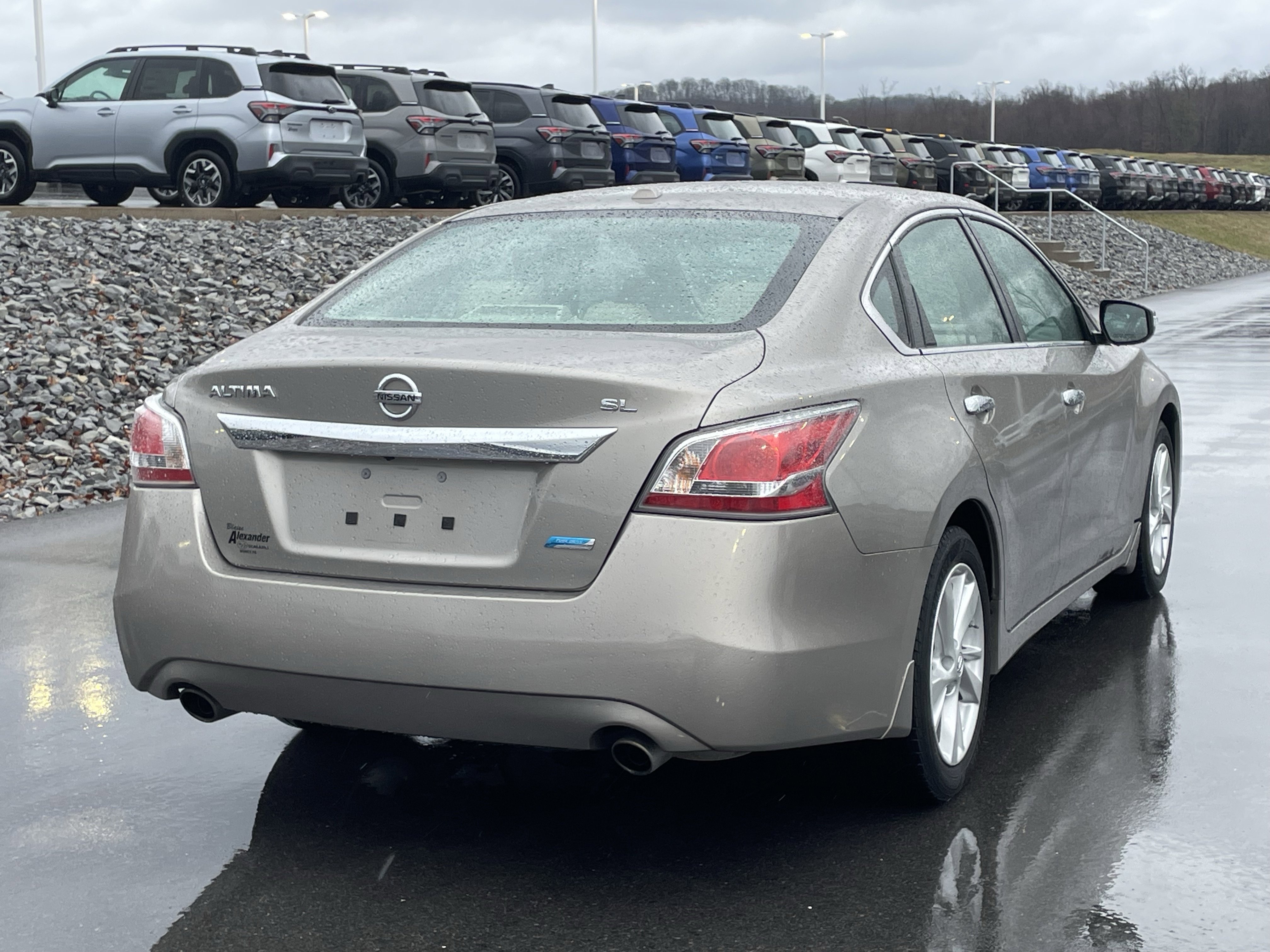 Used 2014 Nissan Altima 2.5 SL w/ Technology Package video 3