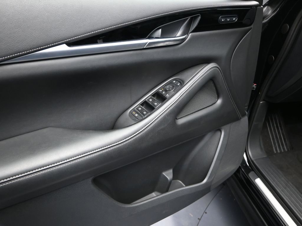 Used 2023 INFINITI QX60 Pure image 11