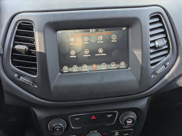 Used 2021 Jeep Compass Latitude image 13