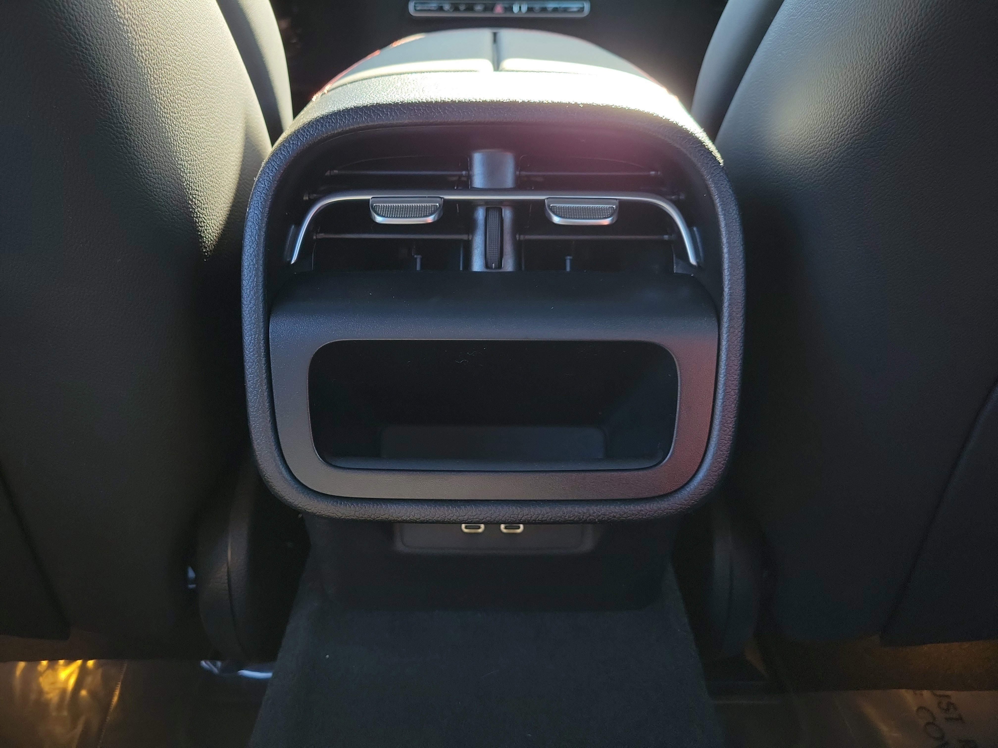 New 2026 Mercedes-Benz E 53 AMG e 4MATIC Sedan image 15