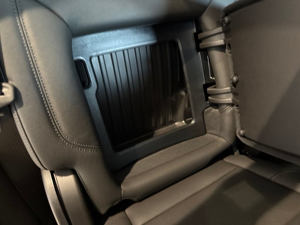 New 2026 GMC Sierra 1500 SLT AWD/4WD image 18