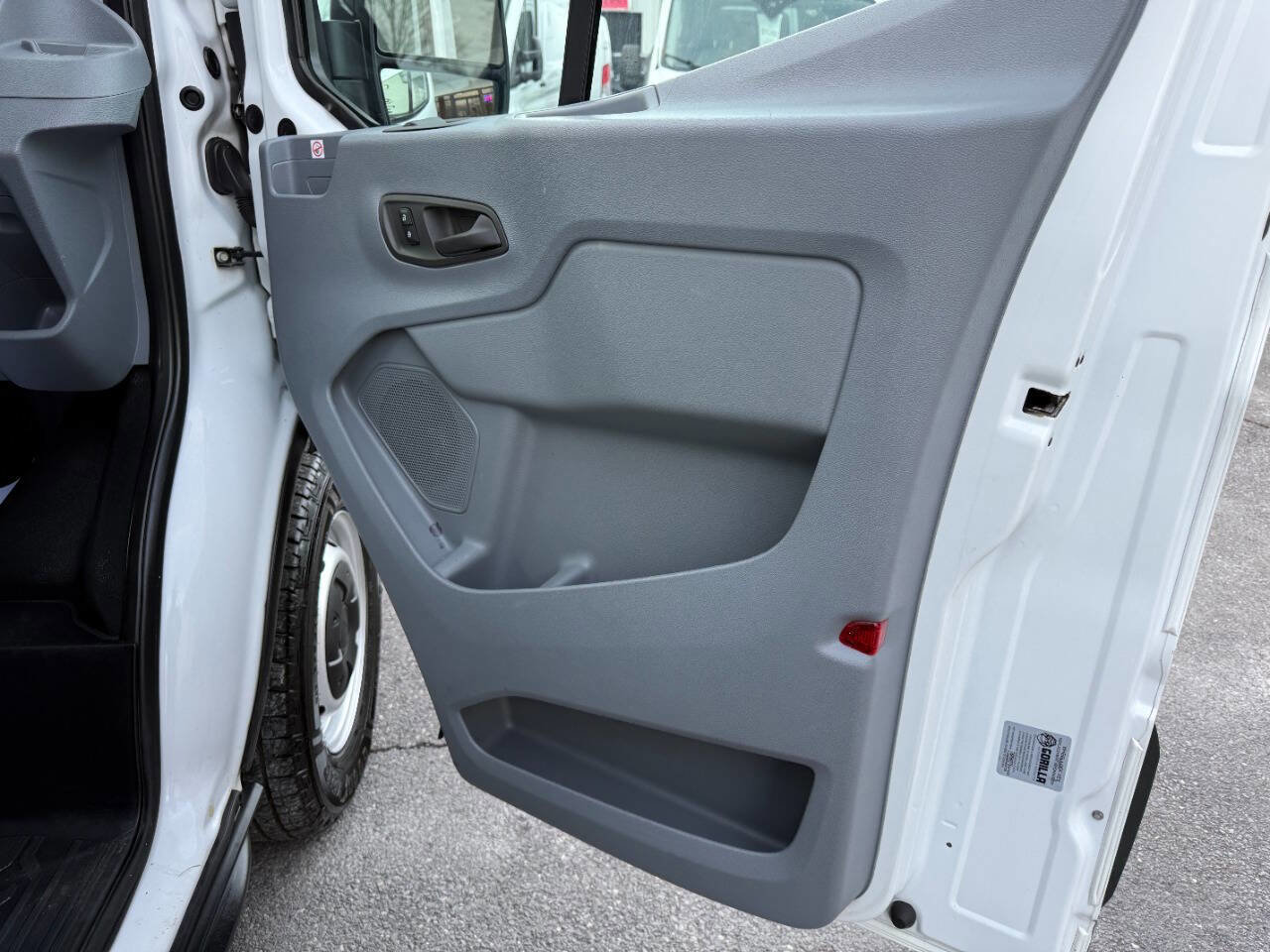 Used 2019 Ford Transit 350 148 Medium Roof RWD image 24