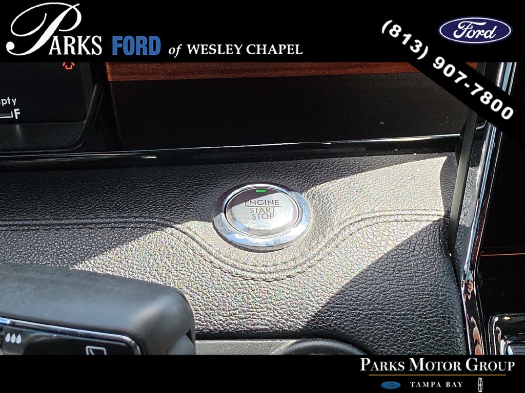 Used 2020 Lincoln Navigator Reserve w/ Luxury Package AWD/4WD image 28