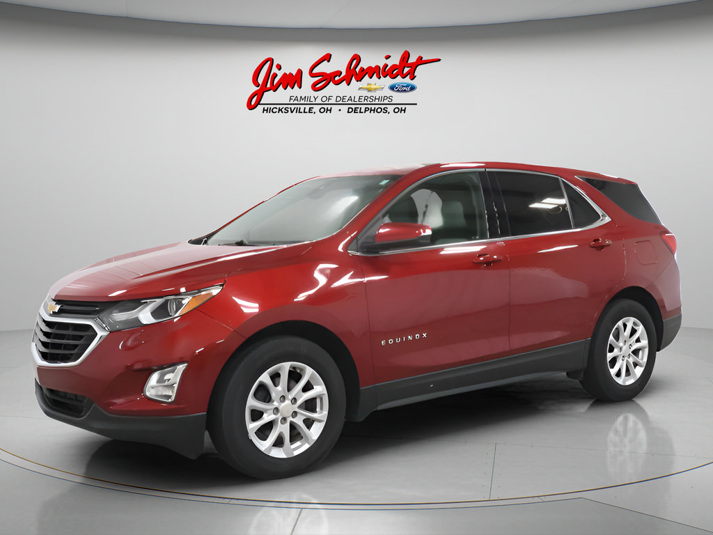 Used 2020 Chevrolet Equinox LT w/ Driver Convenience Package FWD image 2