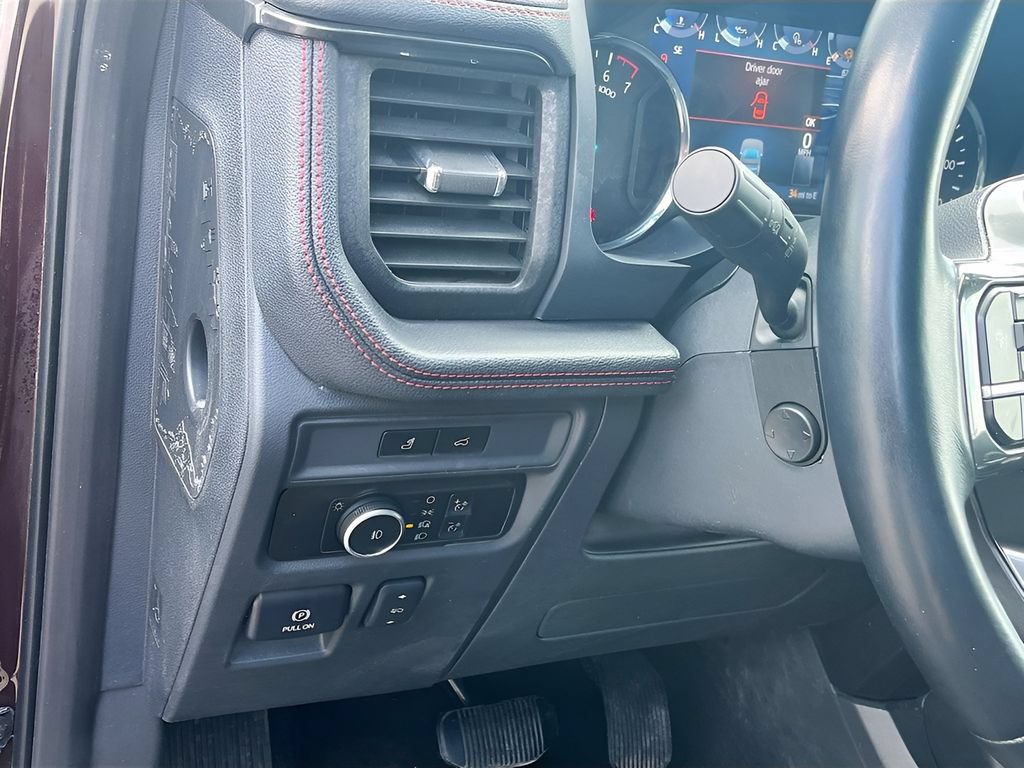 Used 2023 Ford Expedition Max Limited AWD/4WD image 10