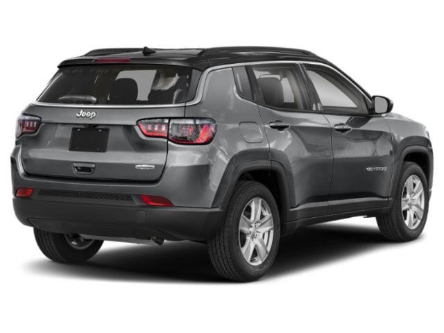 Used 2022 Jeep Compass Limited image 2